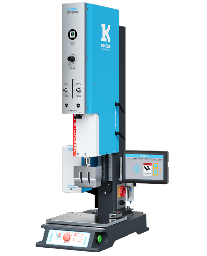 伺服超聲波塑料焊接機 15kHz-3000/4000W L3000 ServoⅡ 超聲波頻率：15/20kHz        超聲波功率：2000W / 3000W /4000W  焊接模式：8種焊接模式：手動、時間、能量、停振、絕對行程、相對行程、多行程、Xn模式  特點：互聯網遠程運維；底模焊接件偵測；超大人機交互界面；精密多段行程控制；精密多段速度控制；精密多段壓力控制；無縫對接MES系統；智能振幅分階；焊接數據存儲導入導出；支持分屏監視；詳細運行狀態監視